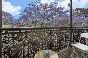 Cityside Escape