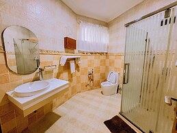 Masailand Safari & Lodge