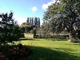 White Cottage B&B