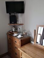 White Cottage B&B