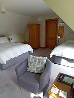 White Cottage B&B