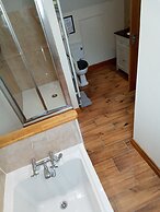 White Cottage B&B