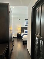 Cheeva Dee Hotel