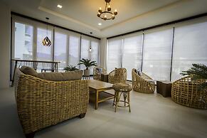 Triple Z Hotel