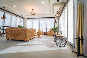 Triple Z Hotel
