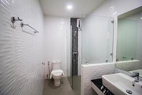Triple Z Hotel
