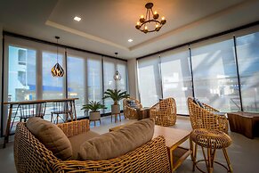 Triple Z Hotel