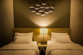Triple Z Hotel