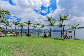 The Palm Beach Resort