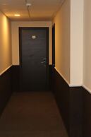 Non-Stop Hotel