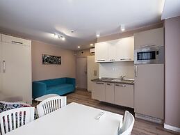 Caro Aparthotel