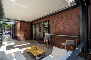Caro Aparthotel