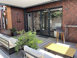 Caro Aparthotel