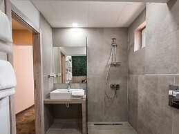 Caro Aparthotel