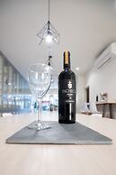 Almada Wine House