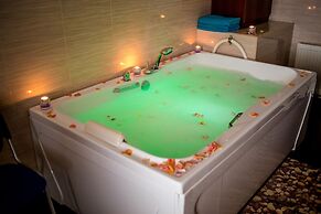 Green Park Hotel