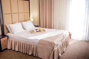 Green Park Hotel