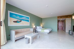 Casa Marina Resort