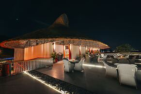Casa Marina Resort