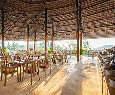 Casa Marina Resort