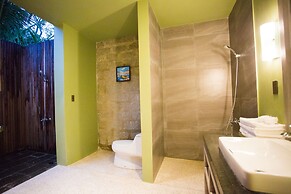 Casa Marina Resort