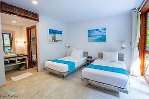 Casa Marina Resort