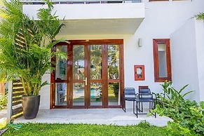 Casa Marina Resort