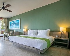 Casa Marina Resort
