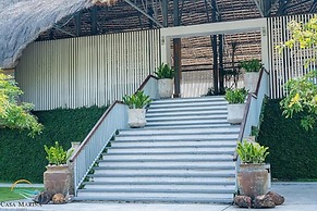 Casa Marina Resort