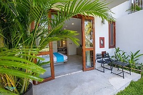 Casa Marina Resort