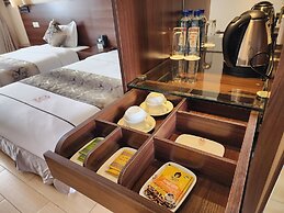 Dmall Hotel