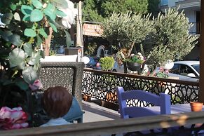 Lila Boutique Hotel
