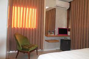 Lila Boutique Hotel