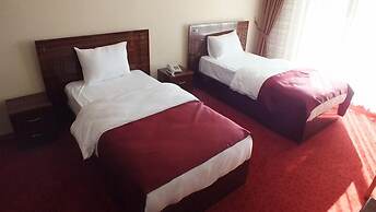Resmina Hotel