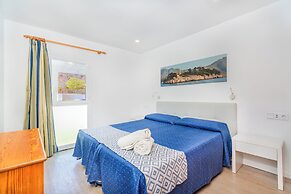 Apartamentos Massol