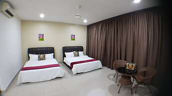 Euzmo Residences at Trefoil