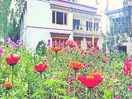 Galaxy Guest House