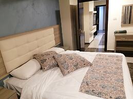 Milano Hotel Suites