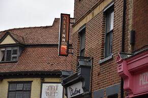 Ali Inn