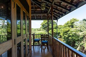DCanal House