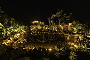 DCanal House