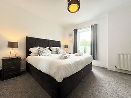 Lower Gill Gardens Penthouse