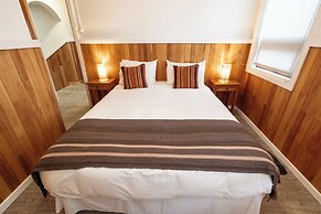 Hotel Aquaterra