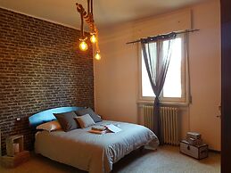 Retro Apartment
