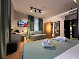 Hotel Capital