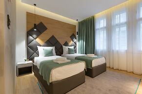 Hotel Capital