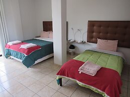 Del Valle House