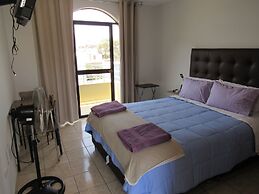 Del Valle House