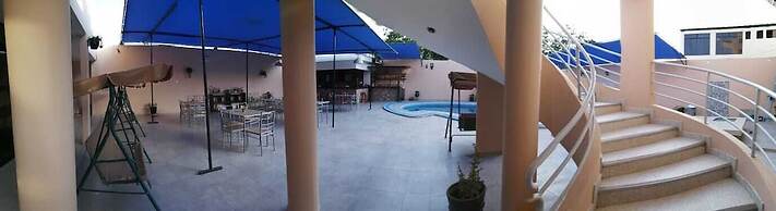 Del Valle House