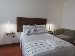 Del Valle House